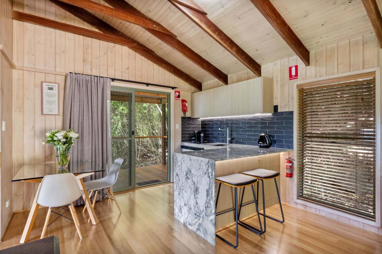 Treetops Seaview Montville Exterior photo